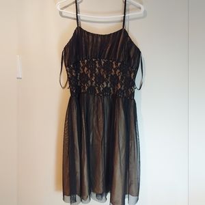 (#477)❣️Ladies Connected party babydoll dress size 8